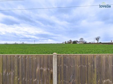 3 bedroom Bungalow for sale in Westfield Approach, Lincoln, LN2