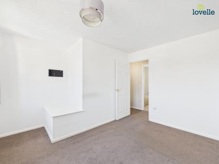 2 bedroom Semi-detached house for sale in Eastcroft, Saxilby, LN1