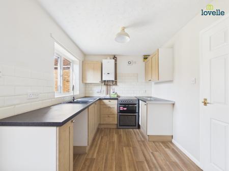 2 bedroom Semi-detached house for sale in Eastcroft, Saxilby, LN1