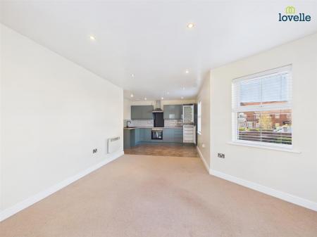 2 bedroom Flat to let in Olsen Rise, Lincoln