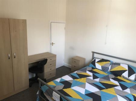 3 bedroom House to let in Cranwell Street, Lincoln