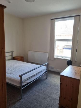 3 bedroom House to let in Cranwell Street, Lincoln