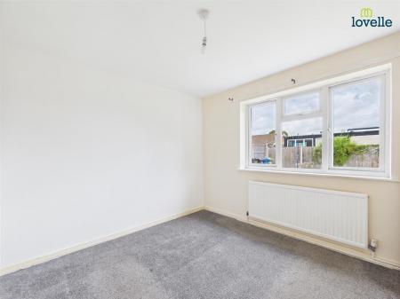 2 bedroom Bungalow to let in Phillips Court, Welton