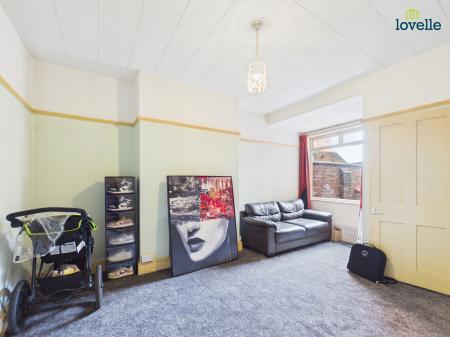 3 bedroom Terraced House for sale in Sincil Bank, Lincoln, LN5