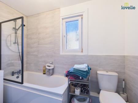 3 bedroom Terraced House for sale in Sincil Bank, Lincoln, LN5