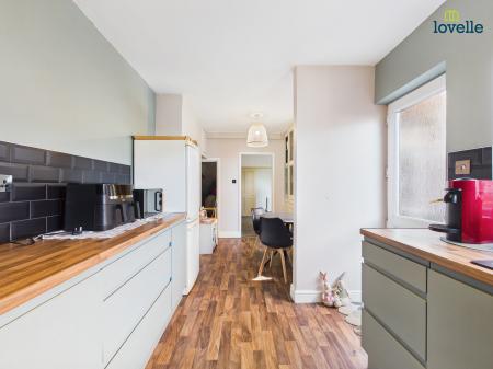 3 bedroom Terraced House for sale in Sincil Bank, Lincoln, LN5