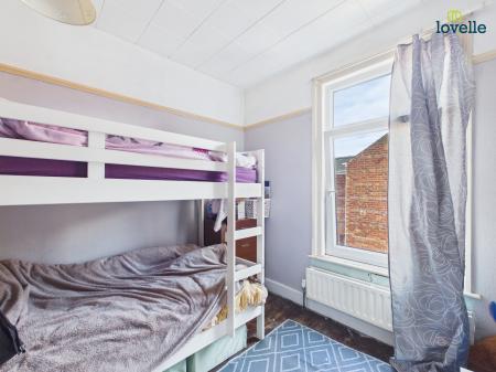 3 bedroom Terraced House for sale in Sincil Bank, Lincoln, LN5