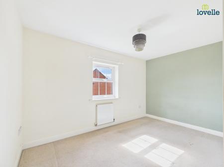 3 bedroom Semi-detached house for sale in Thirsk Close, Market Rasen, LN8