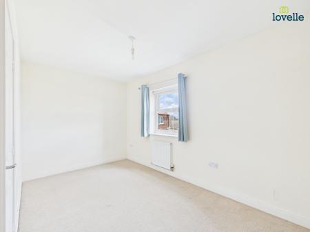 3 bedroom Semi-detached house for sale in Thirsk Close, Market Rasen, LN8