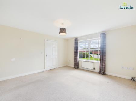 3 bedroom Semi-detached house for sale in Thirsk Close, Market Rasen, LN8