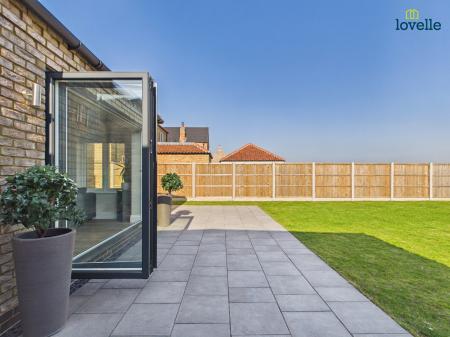 4 bedroom Detached house for sale in Crickets Drive, Nettleham, LN2