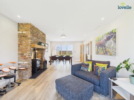 4 bedroom Detached house for sale in Crickets Drive, Nettleham, LN2