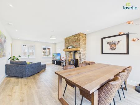 4 bedroom Detached house for sale in Crickets Drive, Nettleham, LN2