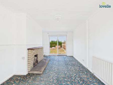 3 bedroom End of terrace house for sale in Fossdyke Gardens, Saxilby, LN1