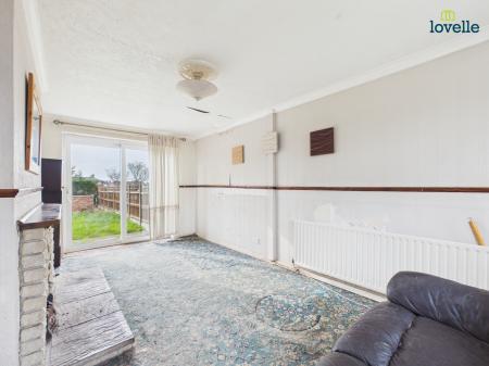 3 bedroom End of terrace house for sale in Fossdyke Gardens, Saxilby, LN1