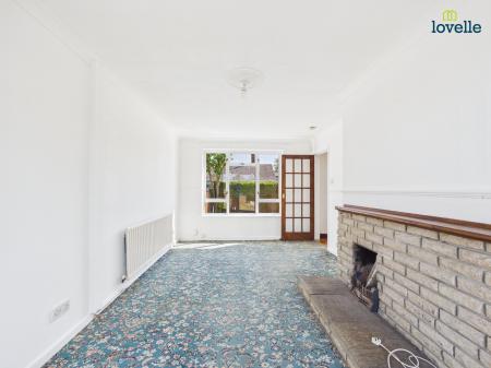 3 bedroom End of terrace house for sale in Fossdyke Gardens, Saxilby, LN1