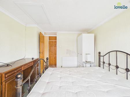 3 bedroom End of terrace house for sale in Fossdyke Gardens, Saxilby, LN1