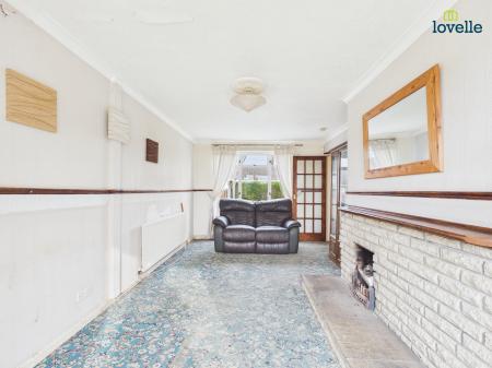 3 bedroom End of terrace house for sale in Fossdyke Gardens, Saxilby, LN1