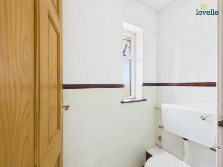 3 bedroom End of terrace house for sale in Fossdyke Gardens, Saxilby, LN1