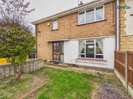 Fossdyke Gardens, Saxilby, LN1