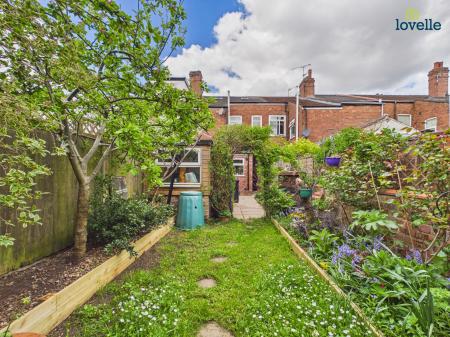 3 bedroom Terraced House for sale in Mildmay Street, Lincoln, LN1