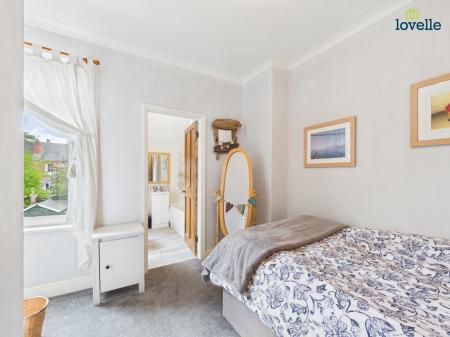 3 bedroom Terraced House for sale in Mildmay Street, Lincoln, LN1