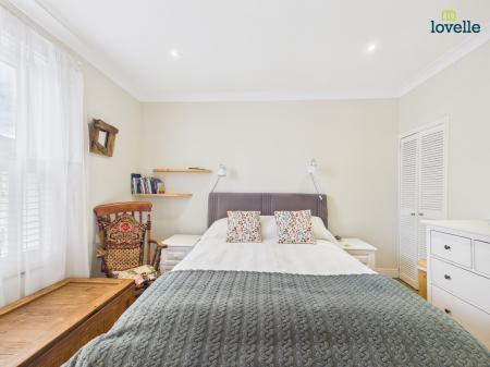 3 bedroom Terraced House for sale in Mildmay Street, Lincoln, LN1