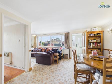 3 bedroom Detached bungalow for sale in Upper Close, Sturton By Stow, LN1