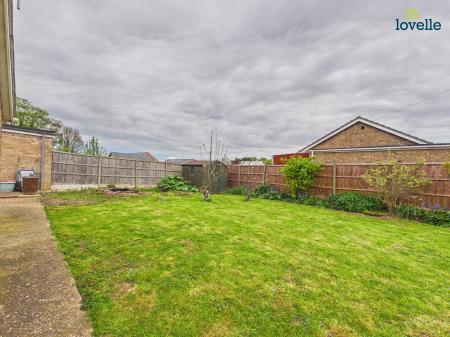 3 bedroom Detached bungalow for sale in Upper Close, Sturton By Stow, LN1