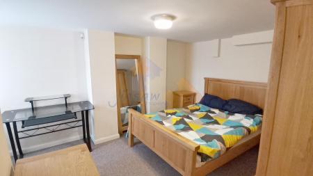 1 bedroom Flat to let in West Parade, Lincoln