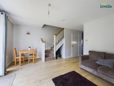 2 bedroom House to let in Abbots Way, Scothern
