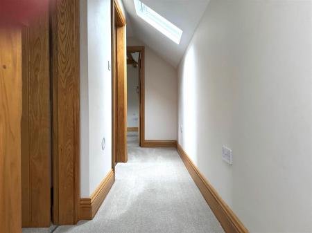 2 bedroom Terraced House to let in Beckside, Nettleham