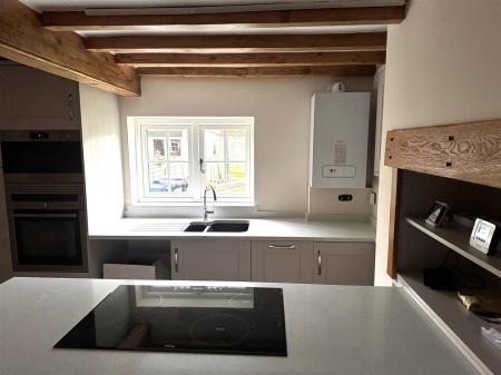 2 bedroom Terraced House to let in Beckside, Nettleham