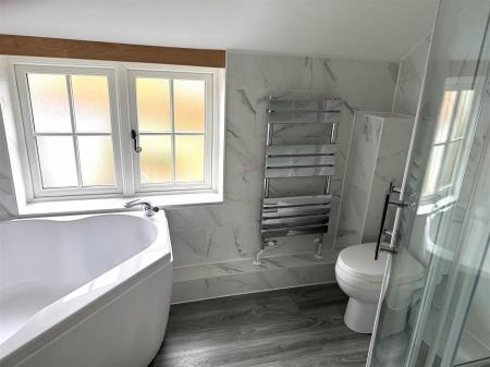 2 bedroom Terraced House to let in Beckside, Nettleham