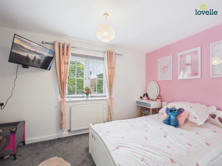 2 bedroom Semi-detached house for sale in Caesar Road, Lincoln, LN6