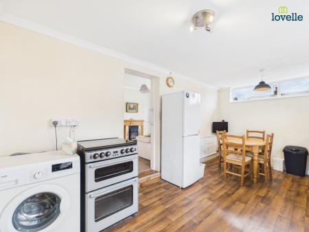 2 bedroom Semi-detached bungalow for sale in Hawthorn Avenue, Cherry Willingham, LN3