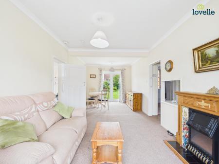 2 bedroom Semi-detached bungalow for sale in Hawthorn Avenue, Cherry Willingham, LN3