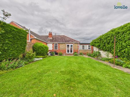 2 bedroom Semi-detached bungalow for sale in Hawthorn Avenue, Cherry Willingham, LN3