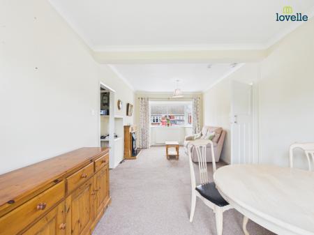 2 bedroom Semi-detached bungalow for sale in Hawthorn Avenue, Cherry Willingham, LN3