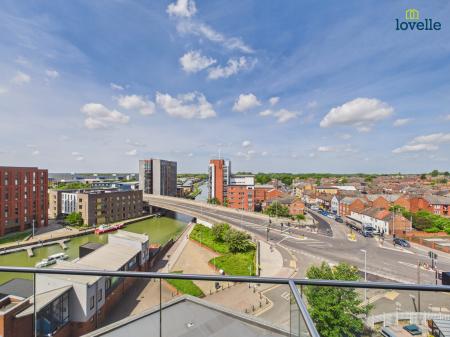 3 bedroom Apartment for sale in 20 Brayford Wharf North, Lincoln, LN1