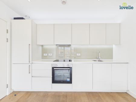 1 bedroom Flat for sale in Ottley Drive, London, SE3