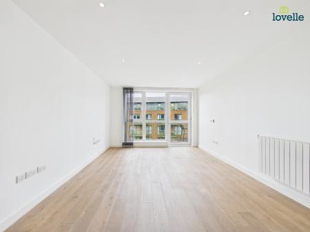 1 bedroom Flat for sale in Ottley Drive, London, SE3