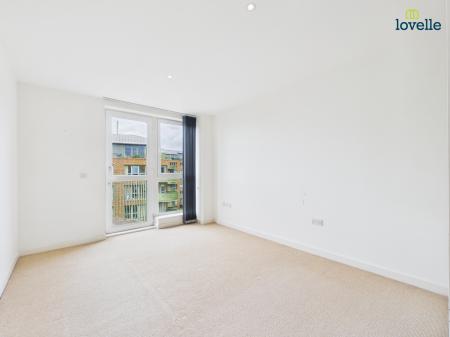 1 bedroom Flat for sale in Ottley Drive, London, SE3