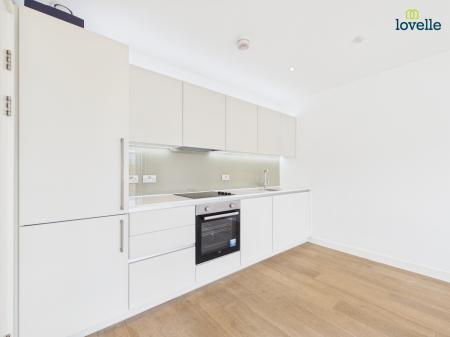 1 bedroom Flat for sale in Ottley Drive, London, SE3