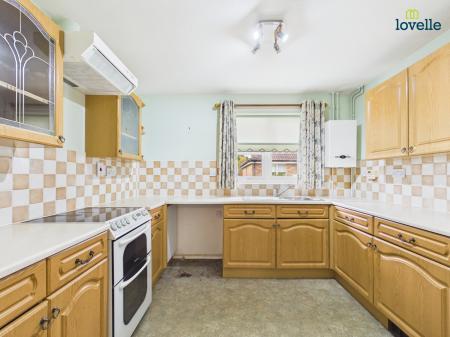 2 bedroom Semi-detached bungalow for sale in Jubilee Court, Lincoln, LN2