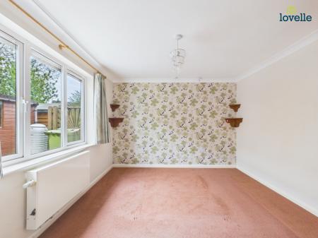 2 bedroom Semi-detached bungalow for sale in Jubilee Court, Lincoln, LN2
