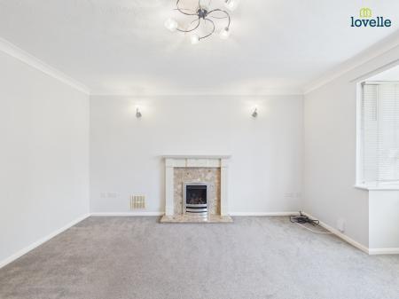 3 bedroom Detached house for sale in Lincoln Road, Dunholme, LN2
