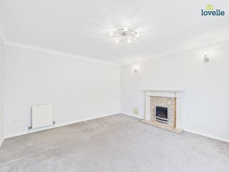 3 bedroom Detached house for sale in Lincoln Road, Dunholme, LN2
