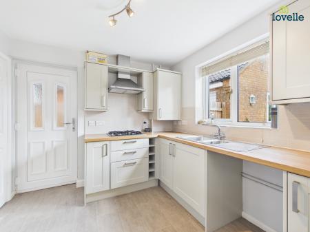 3 bedroom Detached house for sale in Lincoln Road, Dunholme, LN2