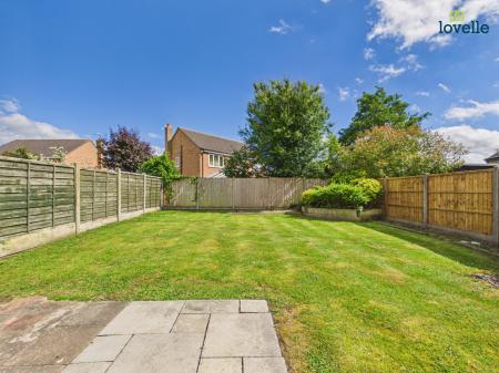 3 bedroom Detached house for sale in Lincoln Road, Dunholme, LN2